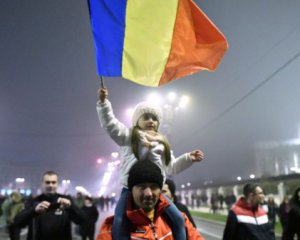 В Румынии возобновились акции протеста против правительства