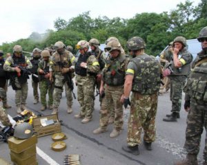 На Донбасі було гаряче, є поранені