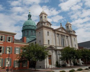 За останні 50 років в Пенсильванії католицькими священиками було зґвалтовано більше тисячі дітей