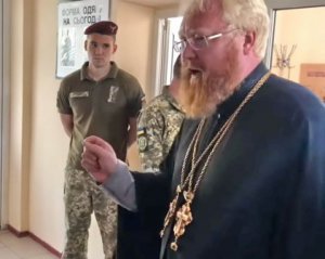 Попів Московського патріархату вигнали з військової академії