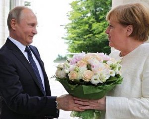 &quot;Меркель чіпляється за виживання&quot; -  чого чекати від зустрічі з Путіним
