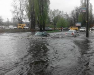 Кличко рассказал, как горвласти будут бороться с затоплениями в Киеве