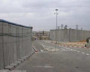 Израиль закрыл единственный переход с Сектором Газа
