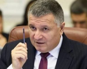 Аваков закликав Раду вдарити по п'яних водіях і "шумахерах"