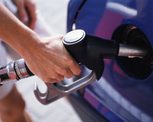 Стало відомо, як зростуть ціни на бензин