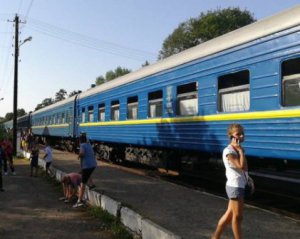Поліція буде оглядати всі потяги на Луганщині