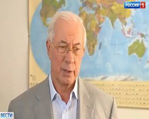 &quot;Кровосисю&quot; Азарова российские пропагандисты сделали экспертом по украинскому языку