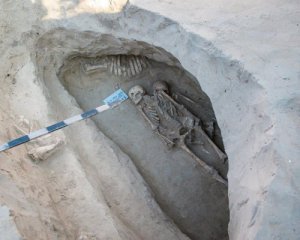 Тело мужчины положили на женщину и закопали - нашли уникальное захоронение скифов