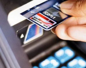 Безготівкова економіка: за що найчастіше платять банківськими картками