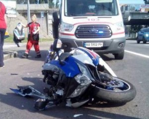 Мотоциклист протаранил троллейбус: есть пострадавшие