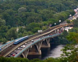 Столичний міст перекриють на ремонт