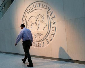 Ревизоры из МВФ начали работу в Украине
