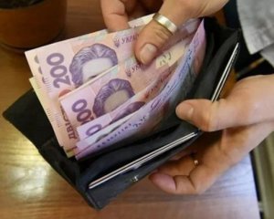 За следующие два года Украина должна вернуть 10 миллиардов