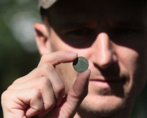 Біля Софійського собору знайшли язичницьке поховання