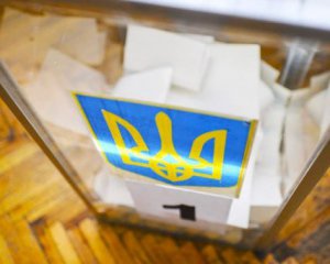 Порошенко привідкрив завісу своєї участі у виборах