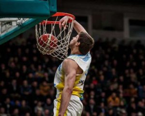 Сборная Украины по баскетболу сенсационно обыграла Испанию