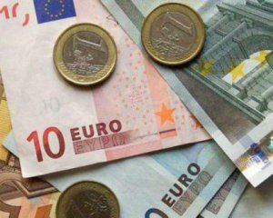 Нацбанк шокировал курсом евро