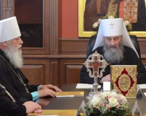 Синод УПЦ МП изгоняет из Украины посланцев Вселенского патриарха. У Варфоломея ответили