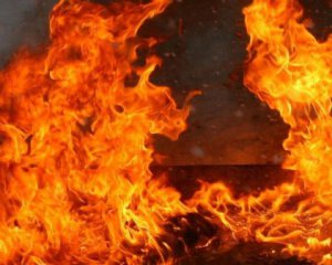 В центре Киева горело заброшенное здание
