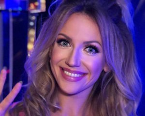 Рожевий латекс розірвав танцпол – Леся Нікітюк насмішила прихильників