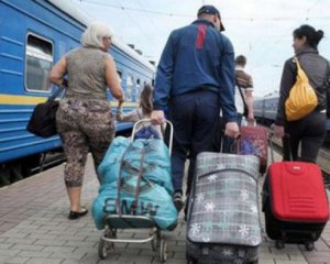 Розповіли, коли українці перестануть їздити на заробітки