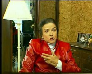 Померла Неоніла Крюкова