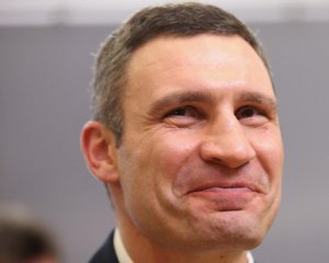 Кличко розповів, як справляється без гарячого водопостачання