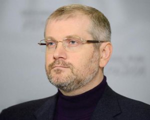 Вілкул може заявити про участь у президентській кампанії під час зняття з нього недоторканності - експерт