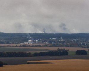 Вибухи на військовому арсеналі показали на відео з висоти пташиного польоту