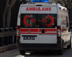 В Турции сорвался автобус с нелегалами: 22 человека погибли