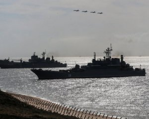 В Крыму российские войска подняли ракетные комплексы