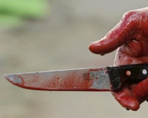 Колишній дільничний зарізав сина