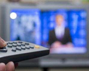 Скільки українців підтримують мовні квоти