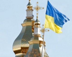 Українці розділились на &quot;релігійні&quot; табори: результати соцопитування