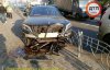 Від удару авто вилетіло на тротуар: у центрі Києва масштабна аварія