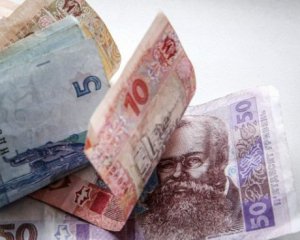 Київрада підкинула грошей на зарплати вчителям
