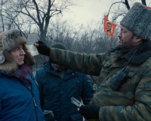 Авторитарная страна держит гигиену: объяснили реакцию России на ленту "Донбасс"