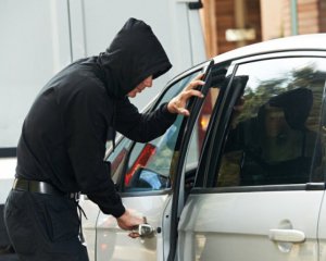 Кількість крадіжок автомобілів скоротилася вдвічі