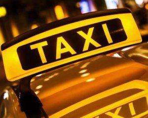 Таксисти виступили за спрощення процедури легалізації таксі