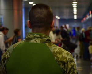 У "Борисполі" затримали шахрая, якого розшукував Інтерпол