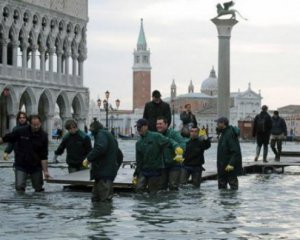 Венецию затопило на 75%
