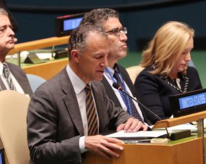 Действия России в Азовском море мешают диалогу Волкера и Суркова