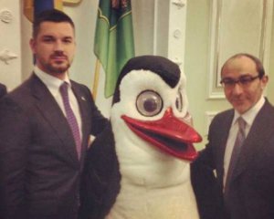 Кернес назначил "куратора" Холодногорского района: вместо "агента ФСБ" будет руководить подозреваемый в фальсификации декларации