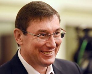 Луценко посміявся з Путіна і порівняв його з Гітлером