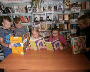 Правительство выделило 120 млн грн  на книги для библиотек. Что для подростков?