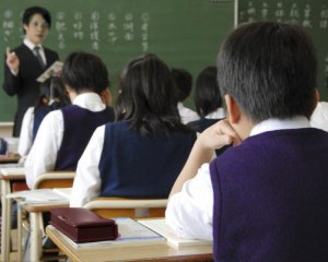 Пик самоубийств среди детей зафиксировали в Японии