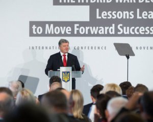 Порошенко попросив Російську церкву на вихід