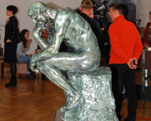 Скульптури Огюста Родена показують в обласному музеї