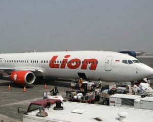 В Індонезії припинили пошук жертв аварії Boeing 737