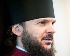 Российскому священнику на 3 года запретили въезд в Украину